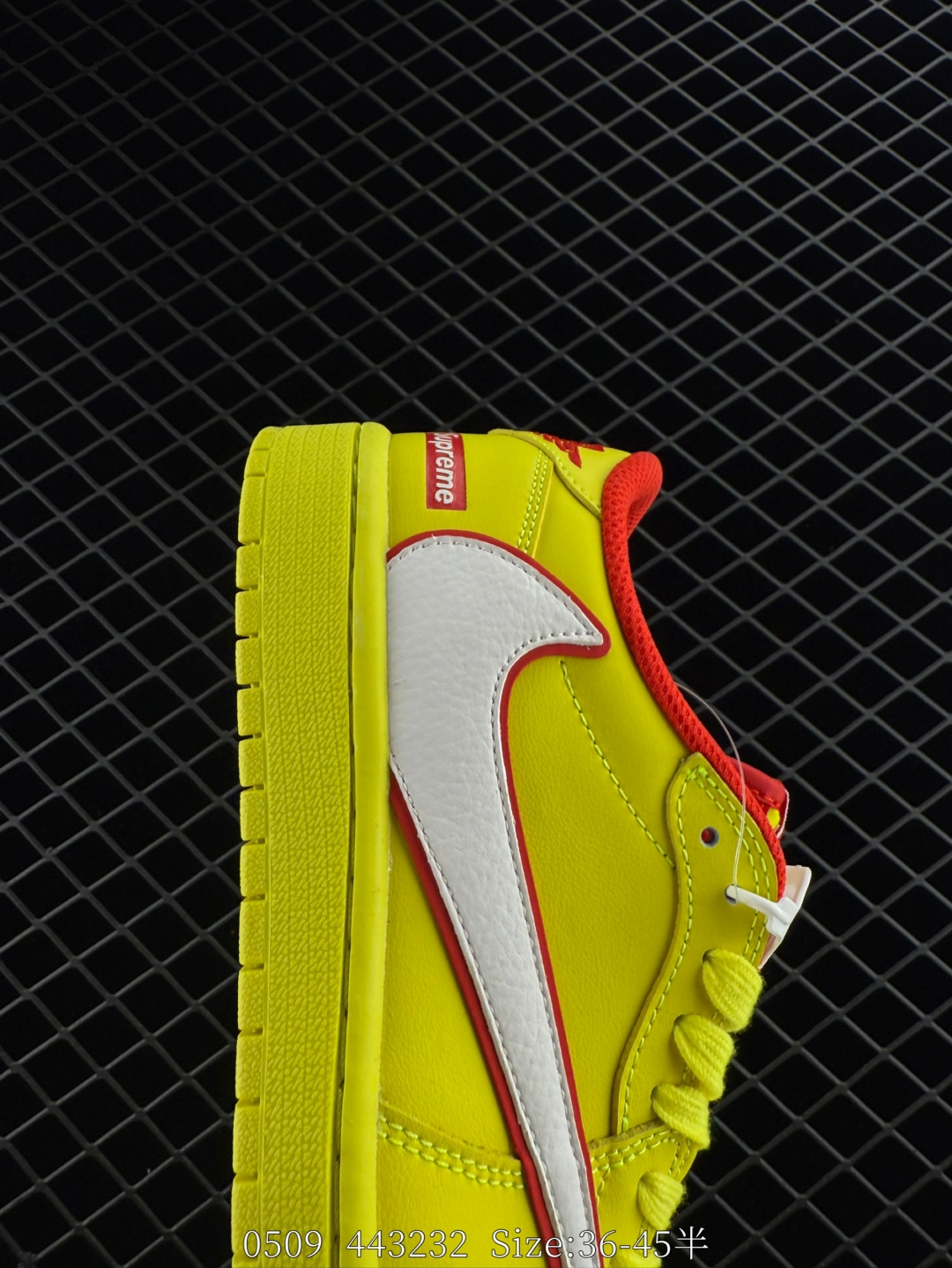 Travis Scott x Air Jordan 1 ” Reverse Mocha “